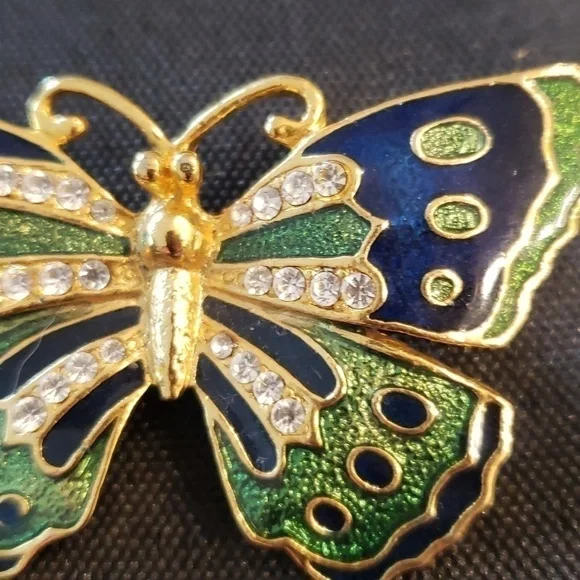 Vintage Butterfly enamel brooch pin - Picture 2 of 4